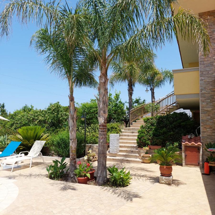 Villa Summer Траппето Екстер'єр фото