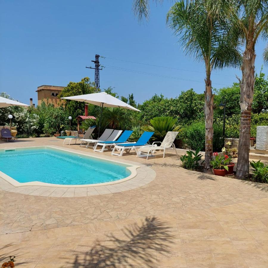 Villa Summer Траппето Екстер'єр фото