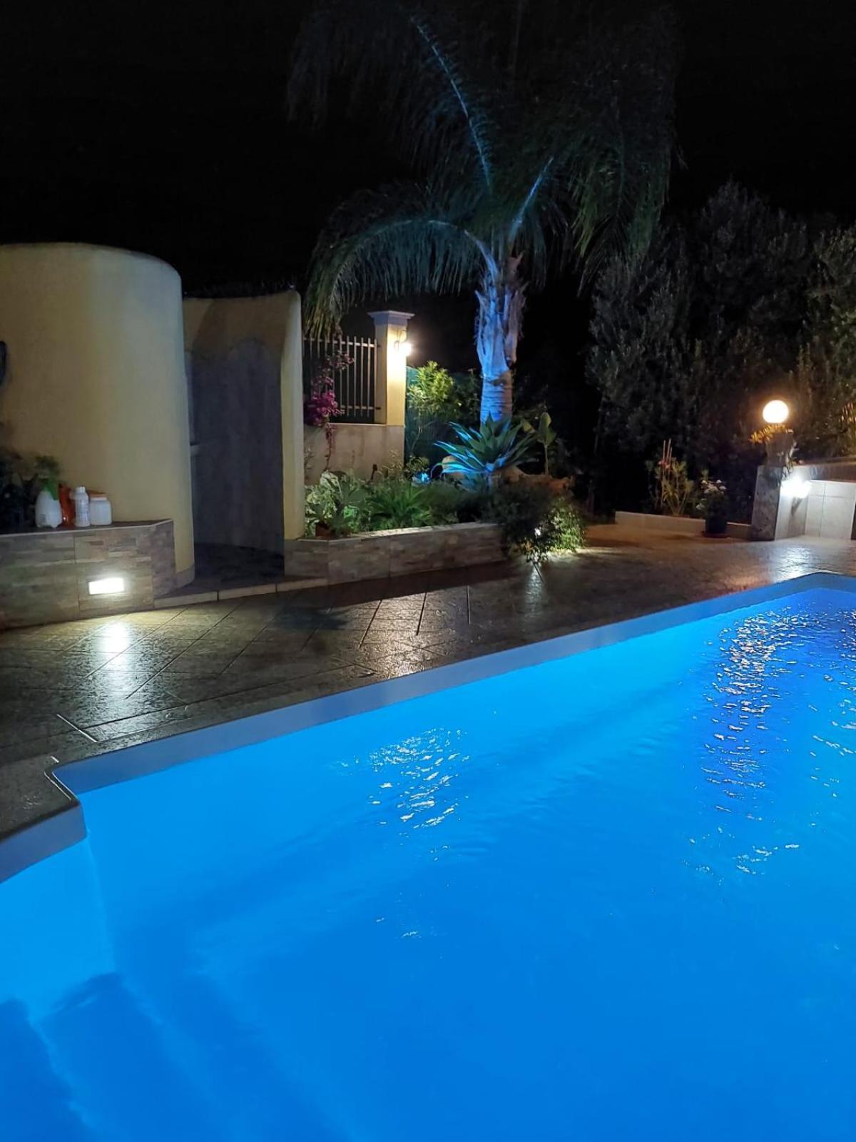 Villa Summer Траппето Екстер'єр фото