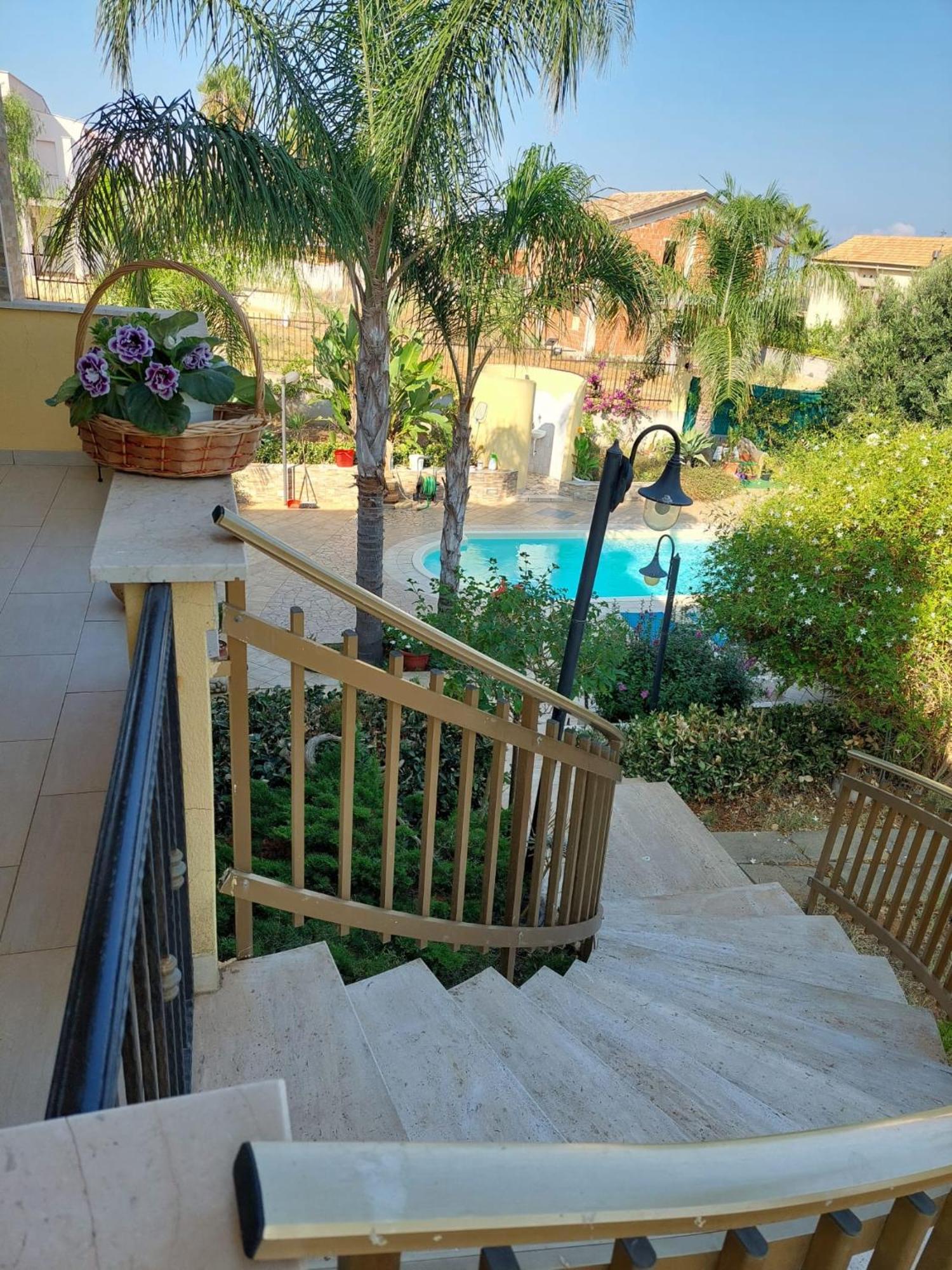 Villa Summer Траппето Екстер'єр фото